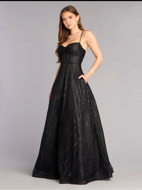 green emerald velvet dress Kaia Square Halter Slit Formal Dress main image 0